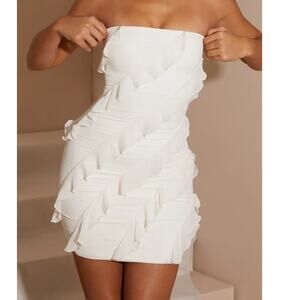 Oh Polly Strapless Bandeau Ruffle Detail Women's 4 Mini Bodycon Ivory Dress